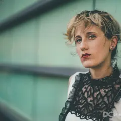 Jak zacząć karierę modelki w Polsce? Przewodnik krok po kroku