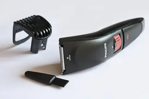 Braun czy Philips? Wybierz idealną golarkę: Porównanie ekspertki