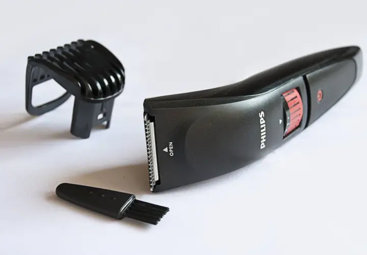 Braun czy Philips? Wybierz idealną golarkę: Porównanie ekspertki