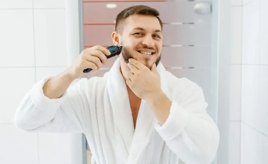 Twardy zarost? Wybierz golarkę dla gładkości bez podrażnień!